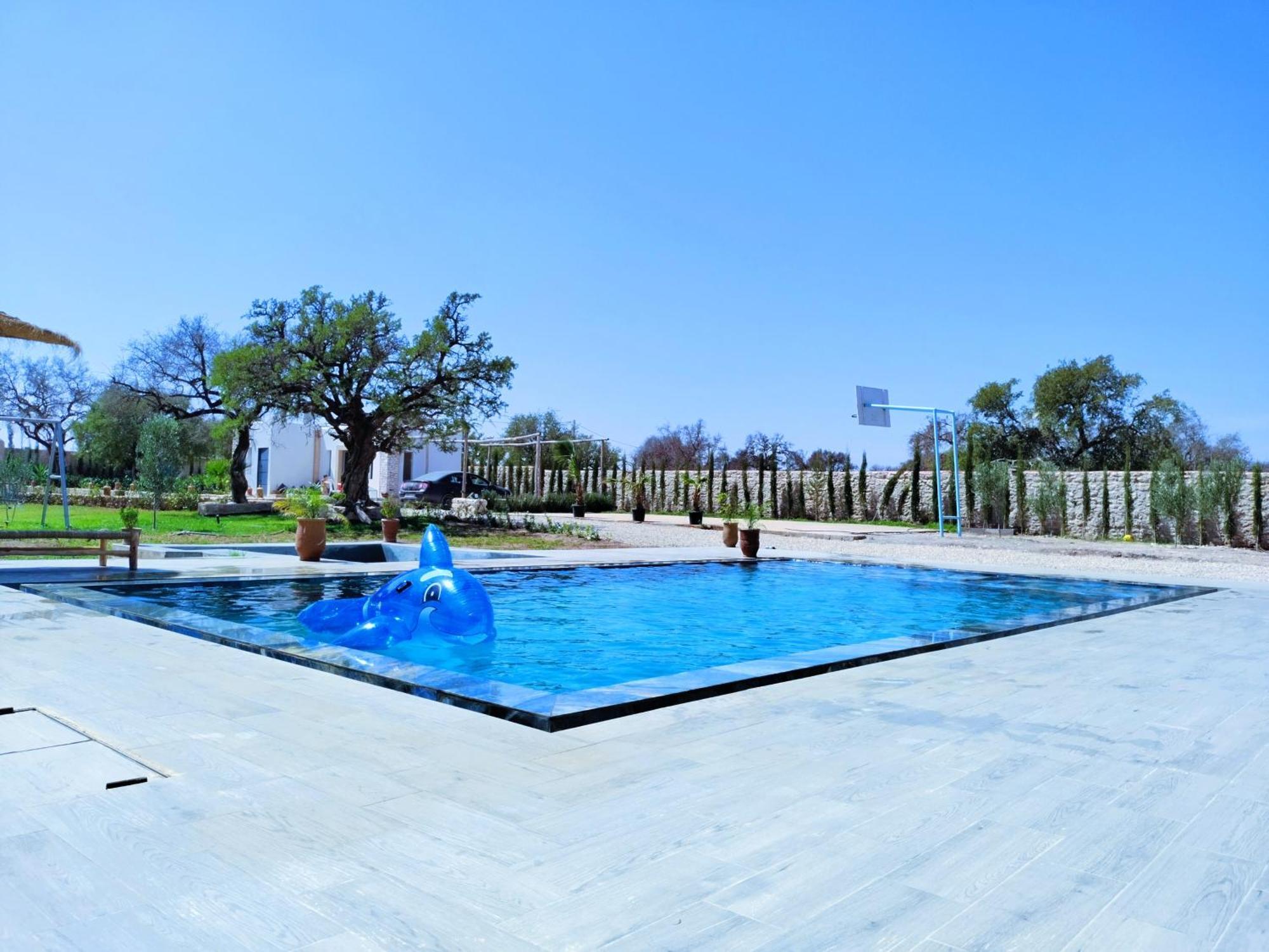 Villa Iyad เอสเซาอิรา ภายนอก รูปภาพ