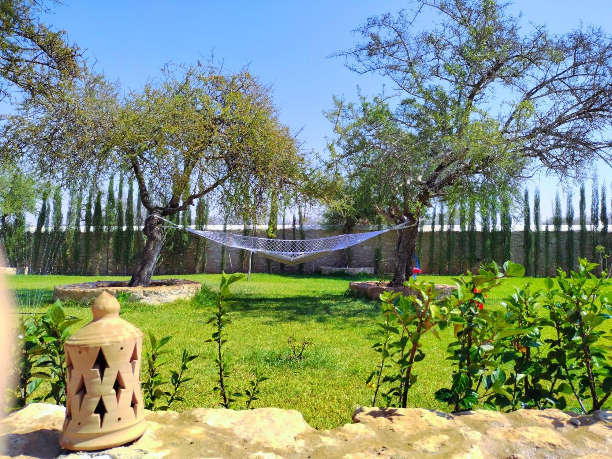 Villa Iyad เอสเซาอิรา ภายนอก รูปภาพ